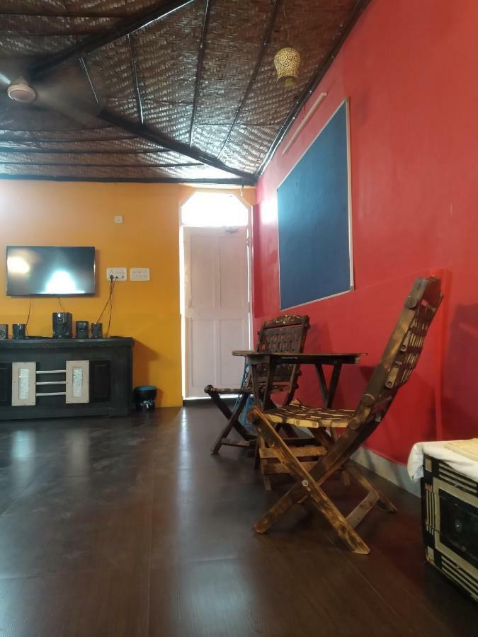 Bunk Hostel Delhi New Delhi Exterior photo